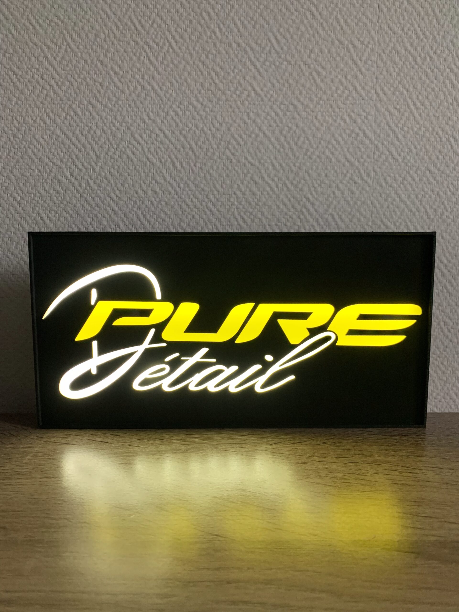 Enseigne LED Pure Détail